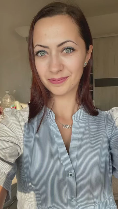 Posveta Sestri mog srca sa ogrlicom Infiniti srce